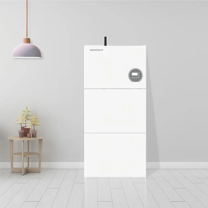 Onduleur hybride monophasé avec 4 MPPT